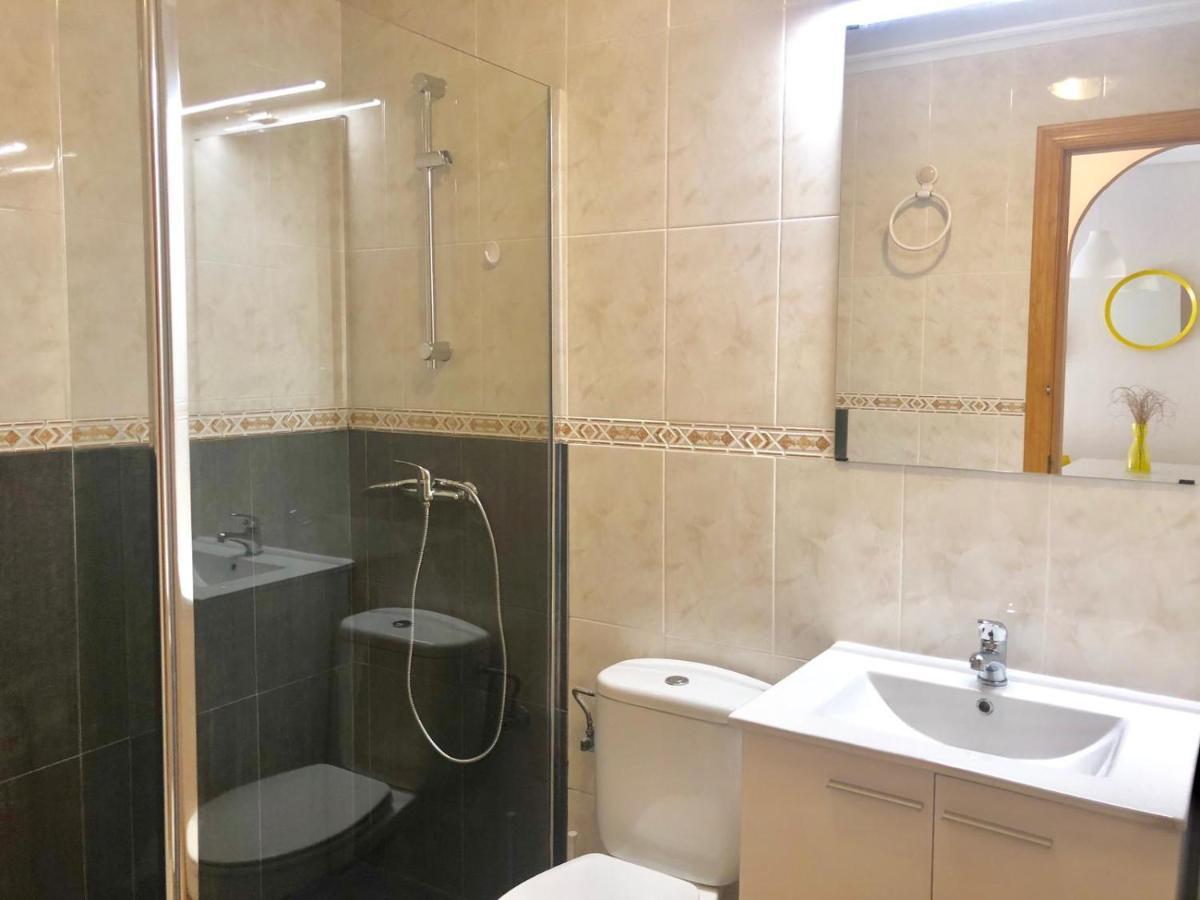 Apartamentos Ареналес дел Сол Екстериор снимка